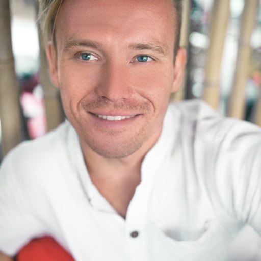 Avatar of Octav